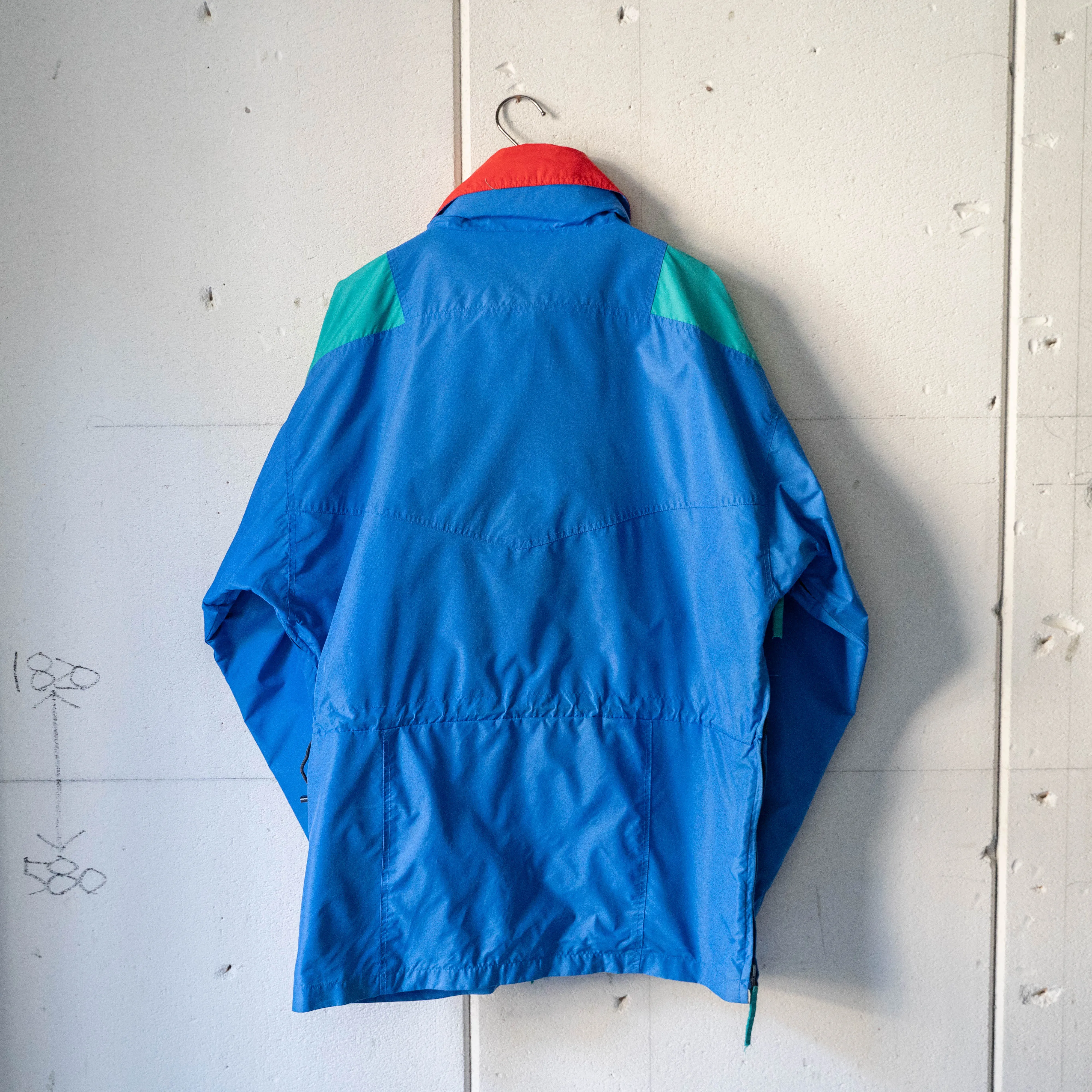 1980-90s Herman's blue × red × emerald green nylon anorak parka