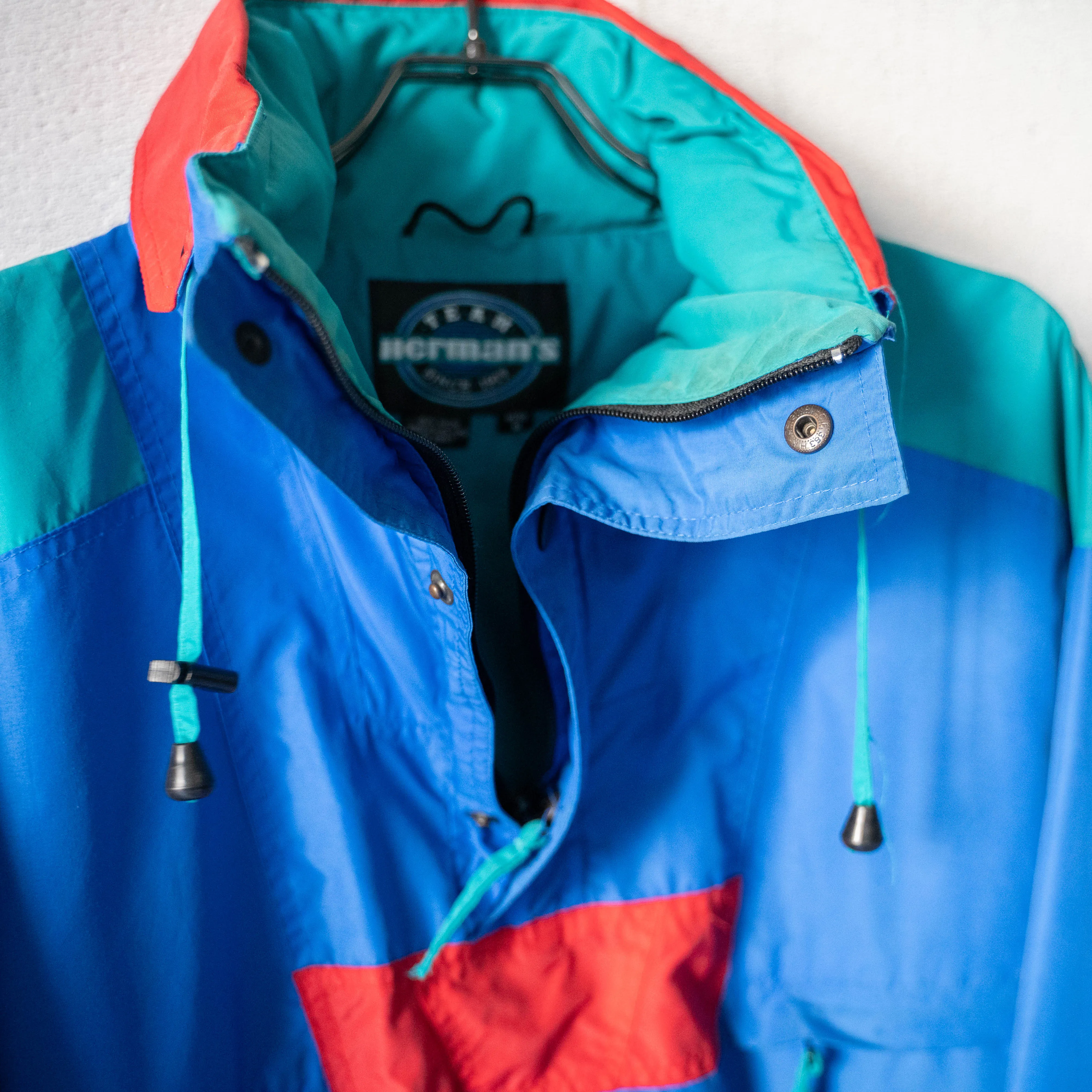 1980-90s Herman's blue × red × emerald green nylon anorak parka