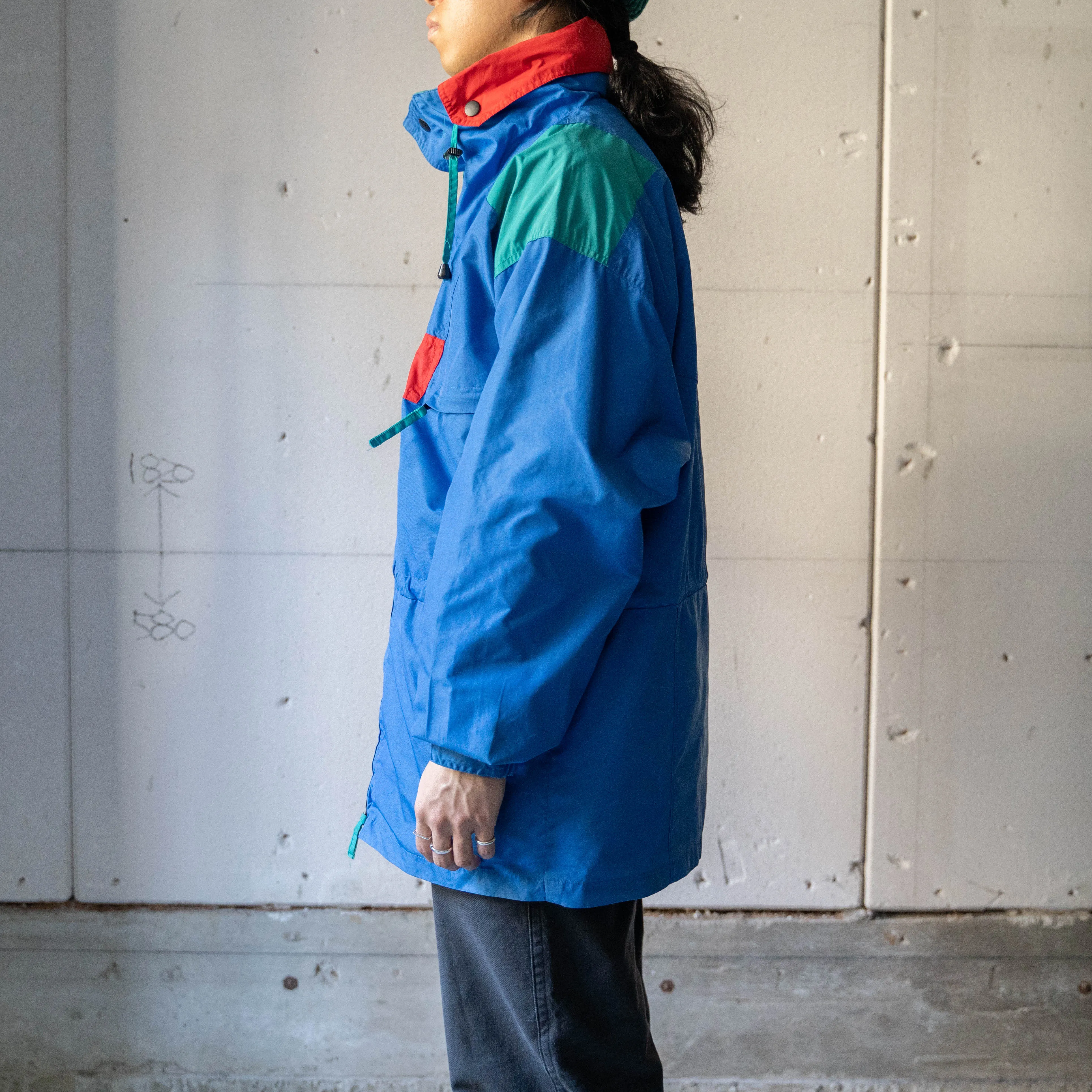 1980-90s Herman's blue × red × emerald green nylon anorak parka