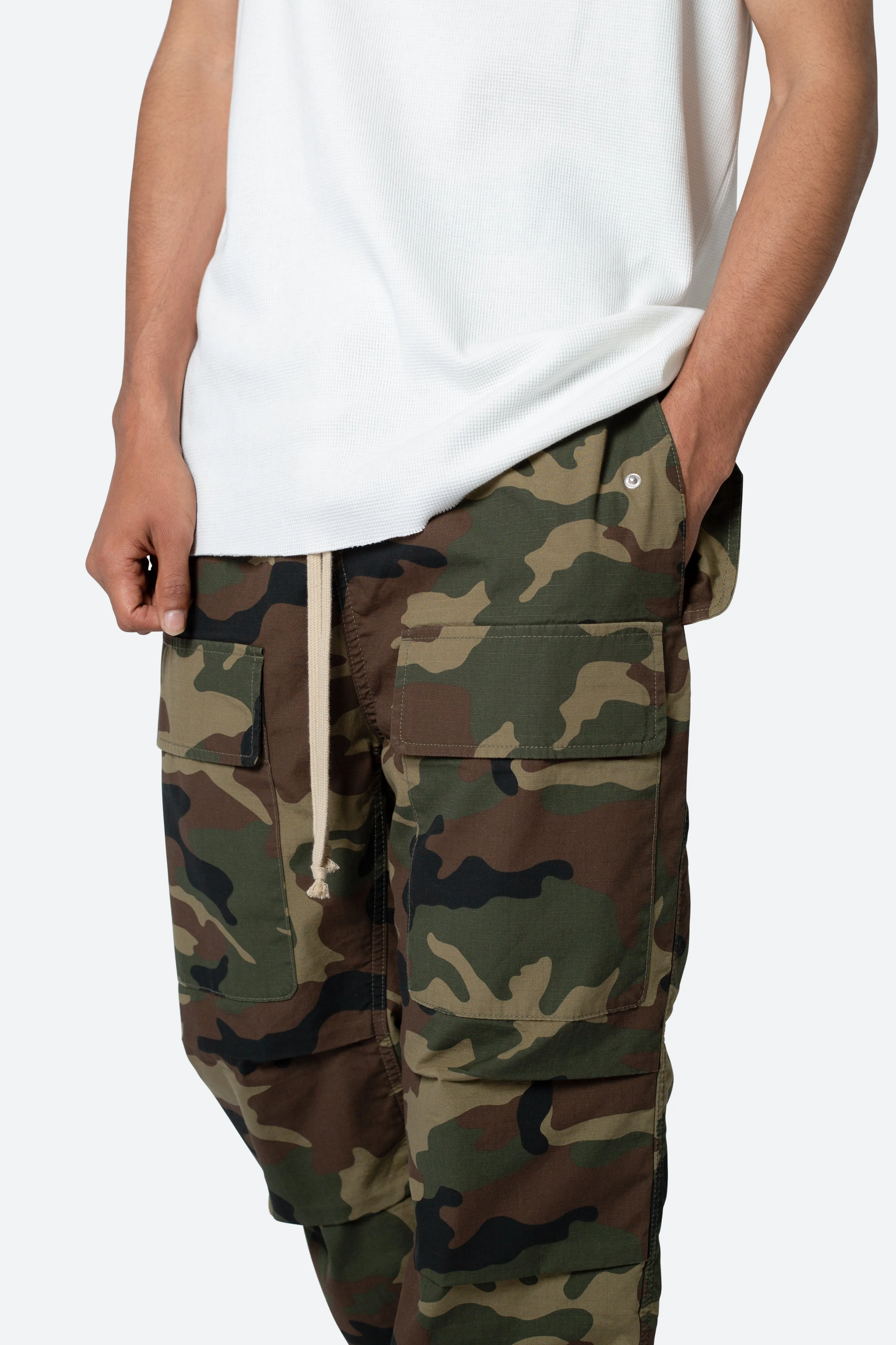 Camo Utility Cargo Pants - Camo