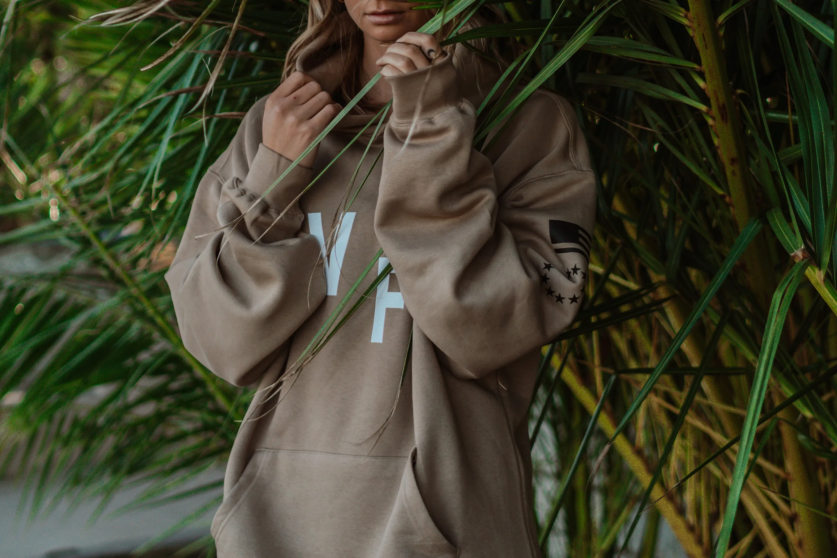 Crew Pullover Hoodie - Sand