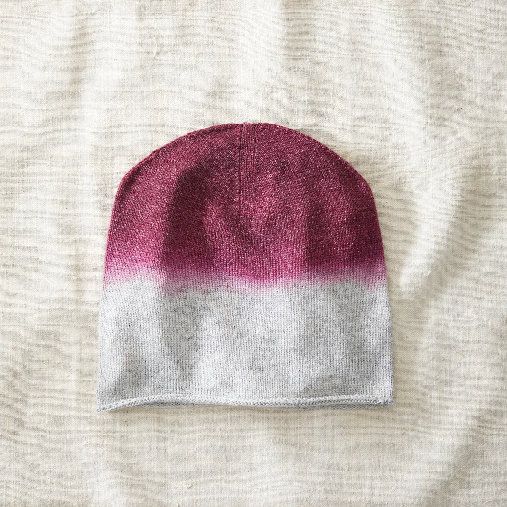 DARJA Dipdye Luxury Merino Beanie Hat (WS)