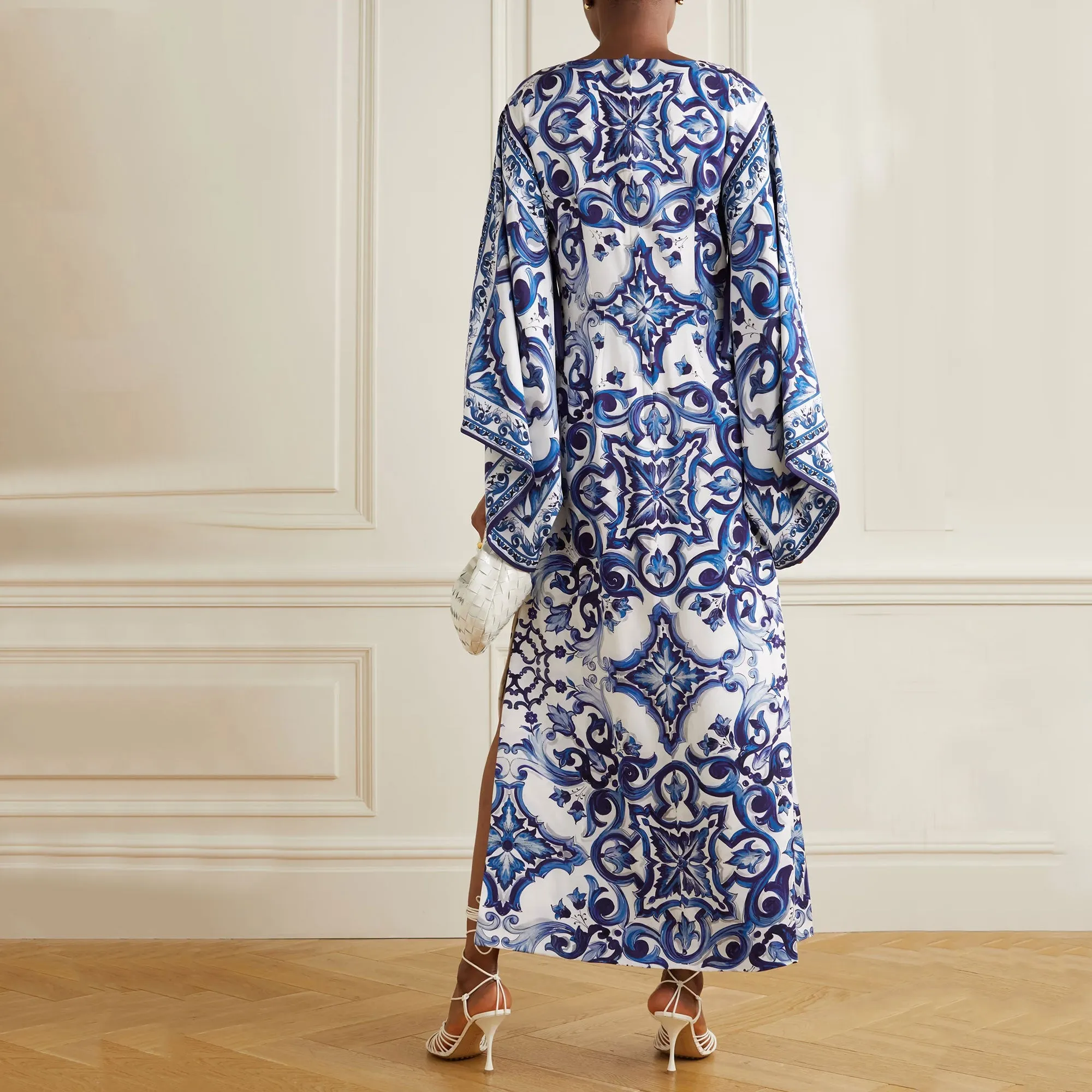 Majestic Blue & White Porcelain Printed Kaftan J5797