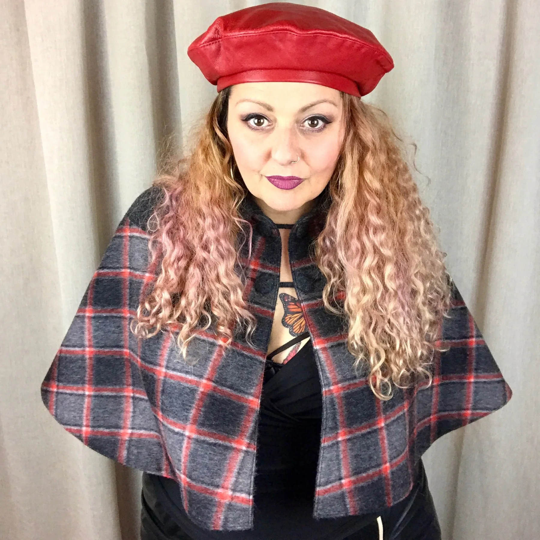 REVERSIBLE WOOL CAPE | Red Plaid options