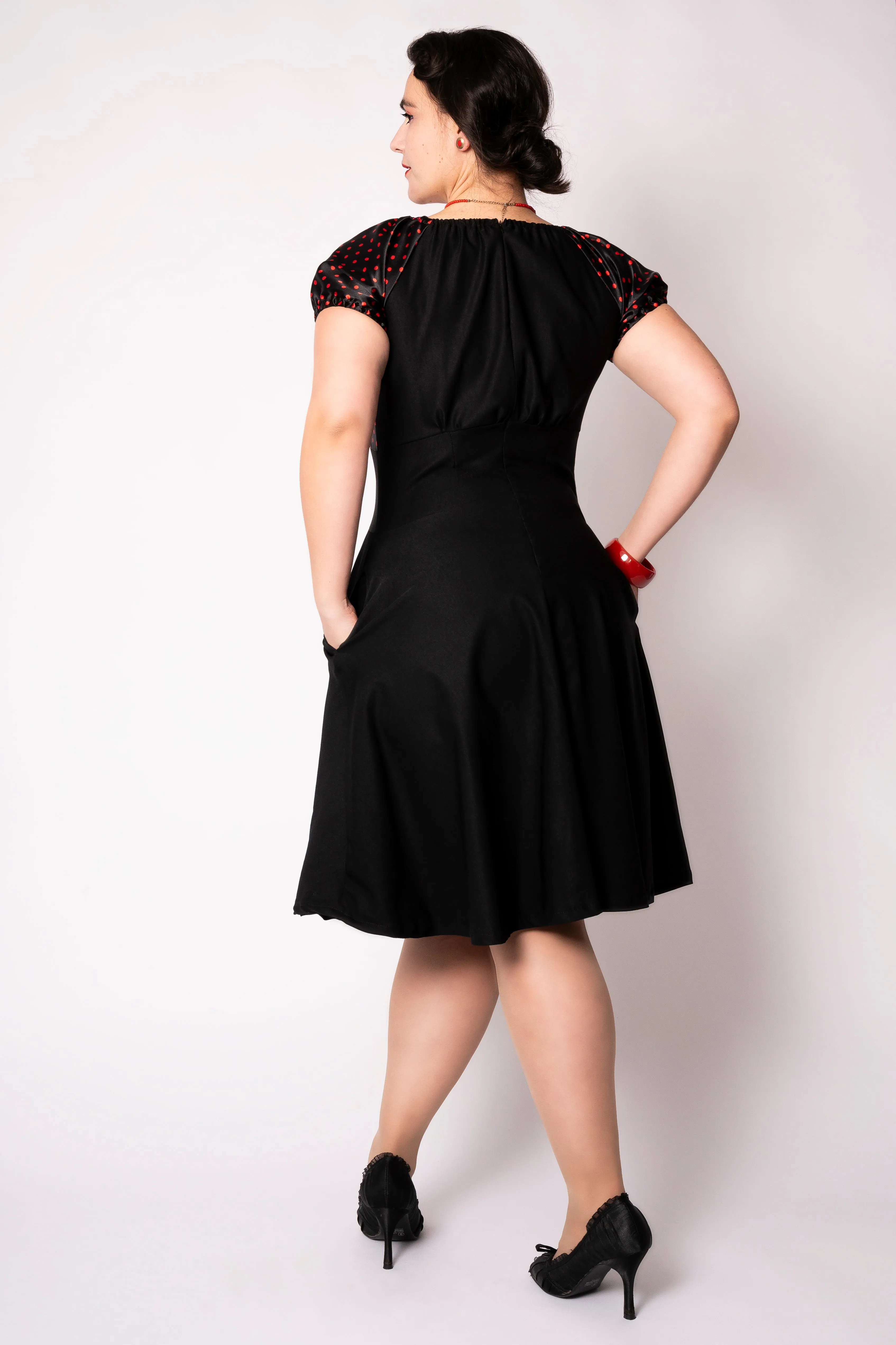 Romie dress - black/red polka dots