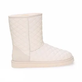 UGG Classic Short Quilted Fresh Snow Boots