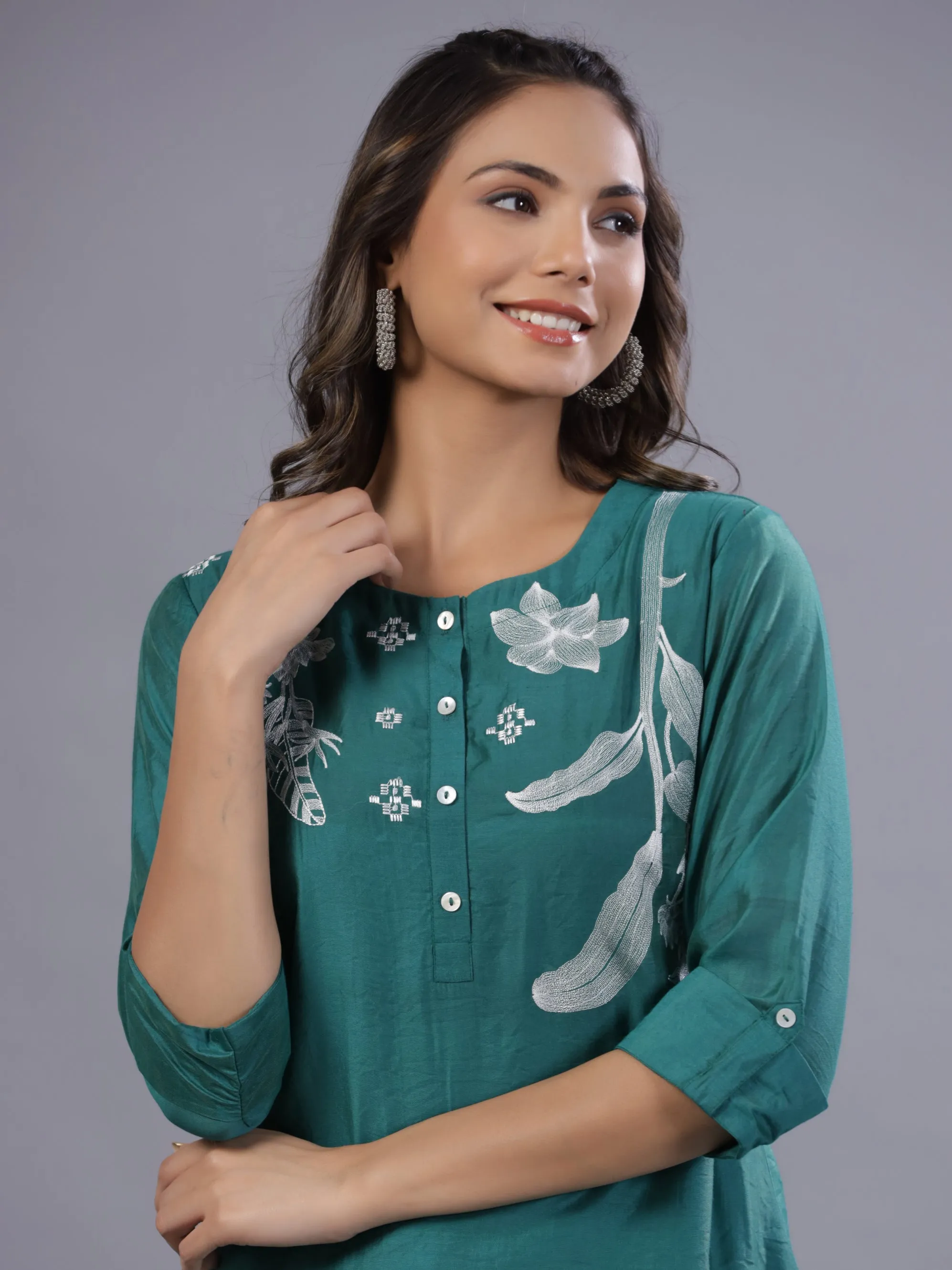 Women Green Chanderi Embroidered A-Line Tunic